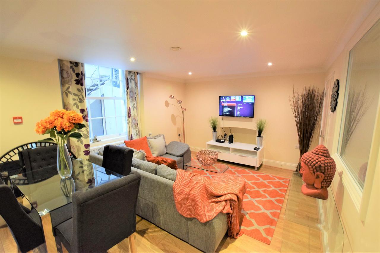 Meridian Way - Your Apartment Bristol Exterior photo